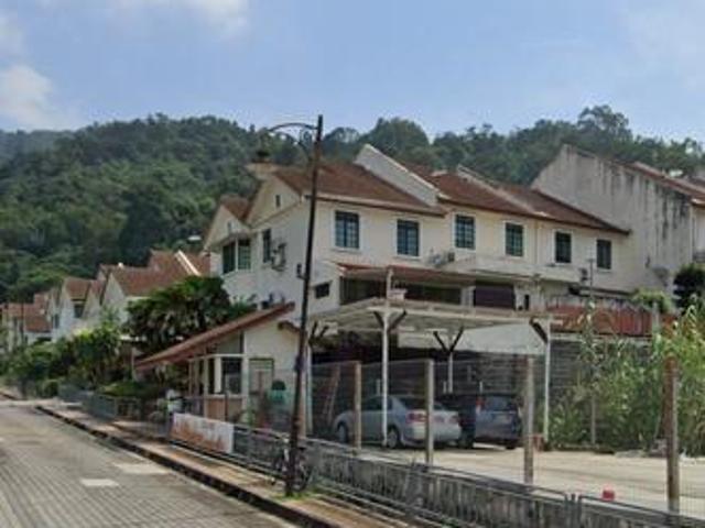Best buy Ayer Air itam SRI BENDERA 2sty terrace Gated RENOVATED