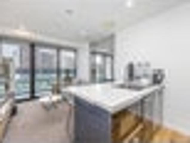 BEST BUY DUAL KEY & $900pw INCOME