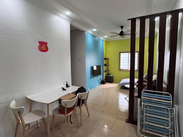 BEST BUY Jelutong Park Apartment For Sale With Extended Kitchen