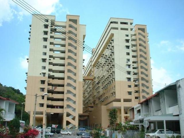 BEST BUY Krystal Heights 2 Rooms Greenlane near Tesco EGate