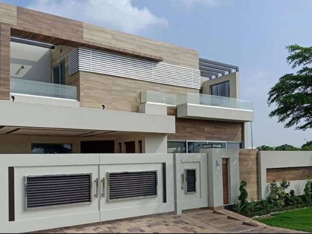 Best Deal In Bahria Town In Lahore Bahria Town ID 09278