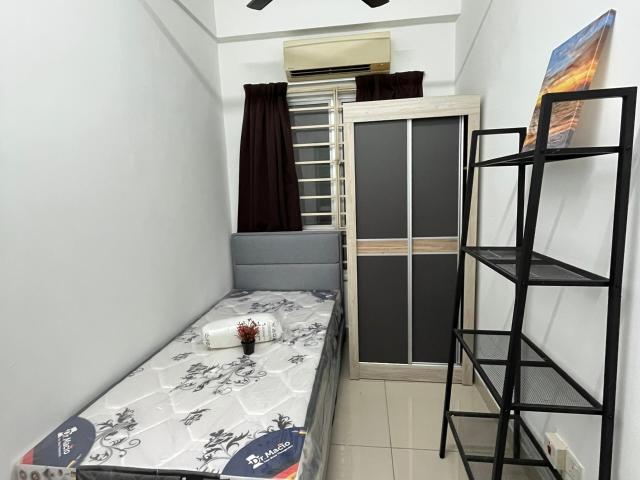 Best Location! Promotion Price Single Room at Casa Residenza, Kota Damansara