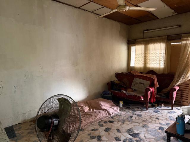 BEST PRICE STRATEGIC Single Storey House Taman Sri Segambut KL