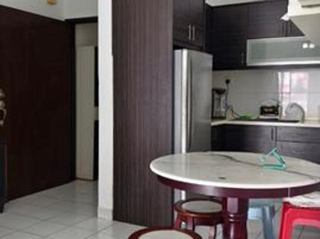 Best Rent FFurnished 3R2B Plaza Manjalara near Vim3 Kestana for rent
