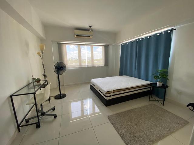 Best rent furnish condo paragon pangaea solstice eclipse residence