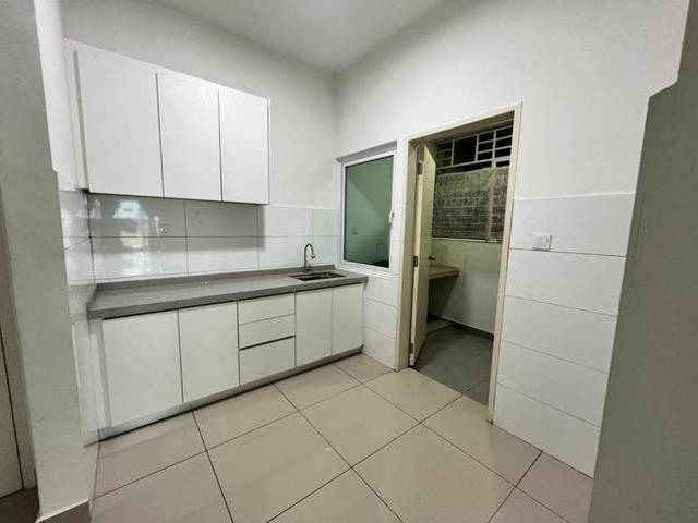 BEST VAlUE FULLY FURNISHED Condo The Holmes Bandar Tun RazakCheras