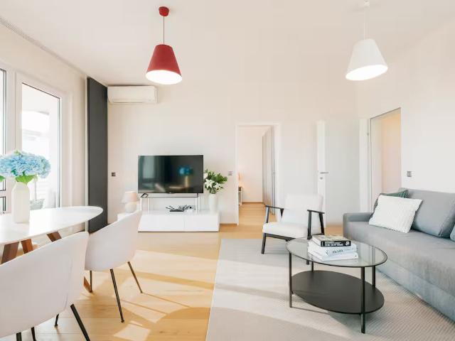 Best View right by Danube, UN, Metro, big terrace, Mischek Tower right by danube park, most stunning view in town