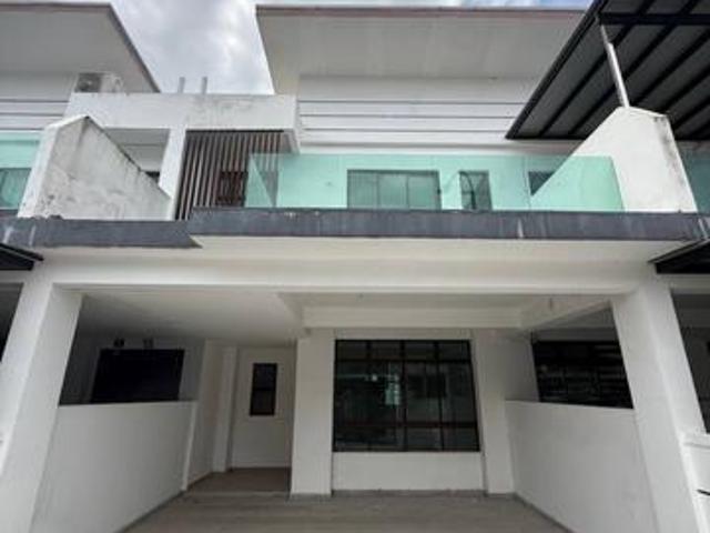 Bestari Indah Double Storey Hot Location Unit Cheaper Market