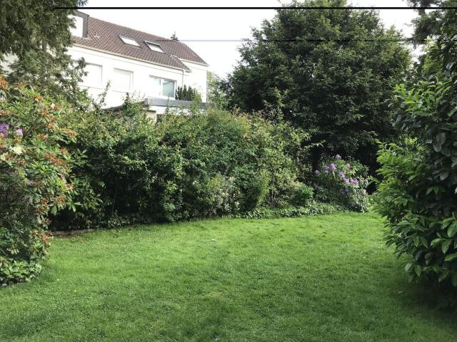 Bestlage: 3 4 Zimmer Wohnung mit Garten im Grünen