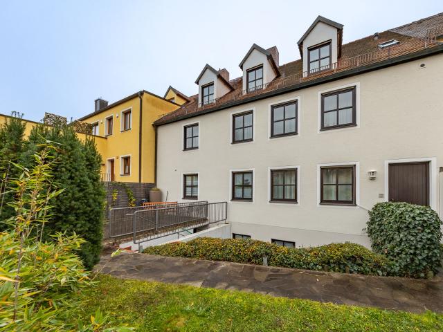 Bestlage Freisinger Altstadt. Exklusives Stadthaus mit bis zu drei Einheiten & herrlichem Garten