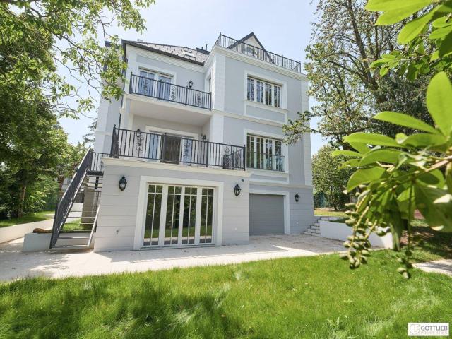 Bestlage Gersthofer Cottage! Liebevoll sanierte, barrierefreie Stilaltbau Villa mit Lift, Garage und Pool Vorbereitung im Erstbezug