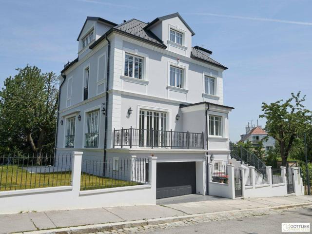 Bestlage Gersthofer Cottage! Liebevoll sanierte Stilaltbau Villa im Erstbezug mit Lift, Garage und Pool Vorbereitung