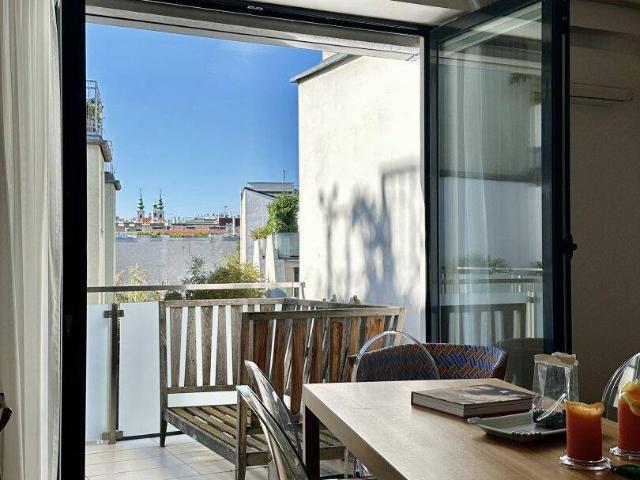 BESTLAGE MARGARETEN / FLEXIBLE, OFFEN GESTALTETE DACHTERRASSENWOHNUNG / GARAGE IM HAUS