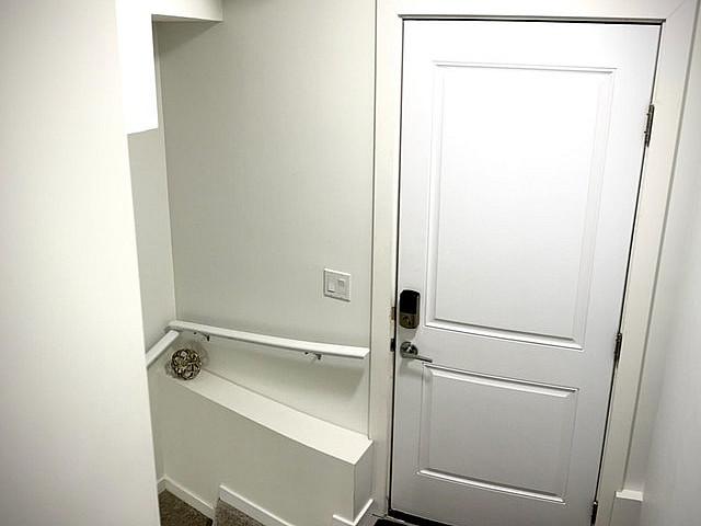 Besutiful Basement Apartment Fully Furnished