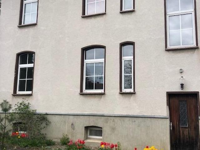 Bes. Sa. 18.04./11 12 UHR/ Grosses 6 Zi. EFH, NEUE HEIZUNG, DG ausbaufähig, 269.000 EUR
