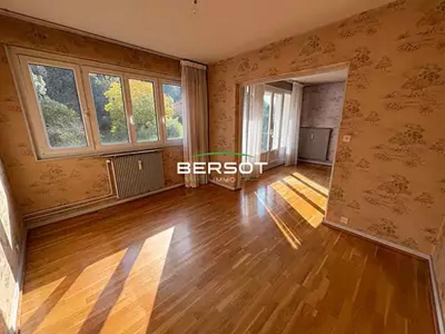 Besançon 25000 Achat / Vente appartement 5 pièces t5 au dernier étage cave