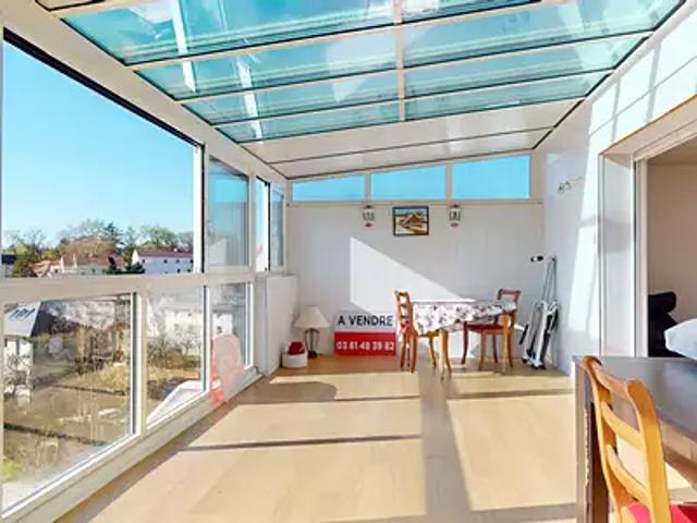 Besançon 25000 Achat / Vente appartement 5 pièces t5 au dernier étage