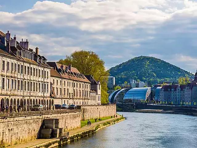 Besançon 25000 Achat / Vente divers