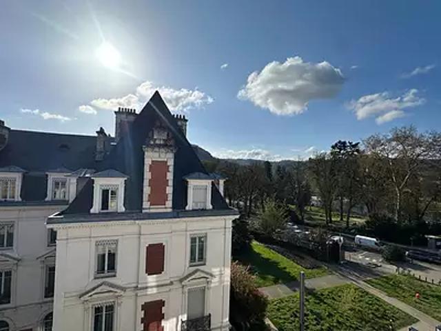 Besançon 25000 Location appartement 5 pièces t5 au dernier étage