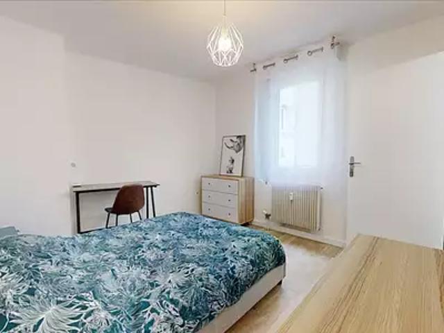 Besançon 25000 Location appartement cave balcon