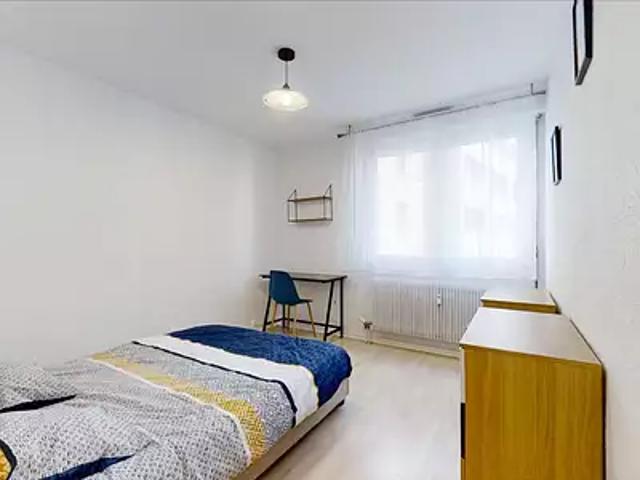 Besançon 25000 Location appartement cave balcon