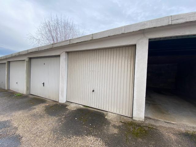 Besançon Location Parking / Garage 25