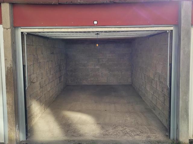Besançon Location Parking / Garage 25