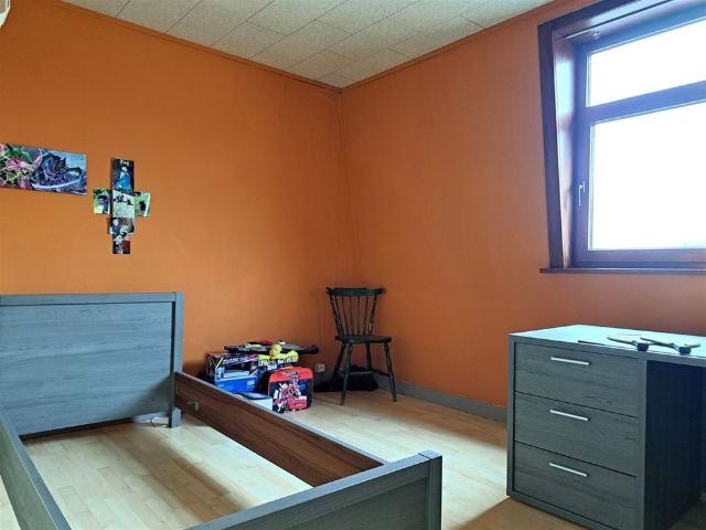 Bescheiden woning met 2 slaapkamers en tuin