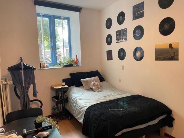 Beschikbaar: leuke studentenkamer met kitchenette in Utrecht Oost