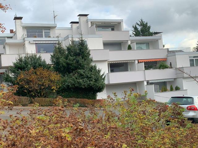 Frisch renoviert mit Sonnen Loggia