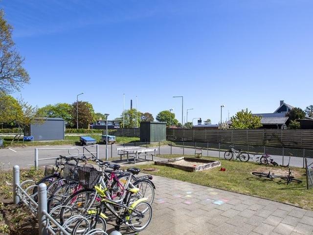Rummelig lejlighed i sydlige Frederikshavn
