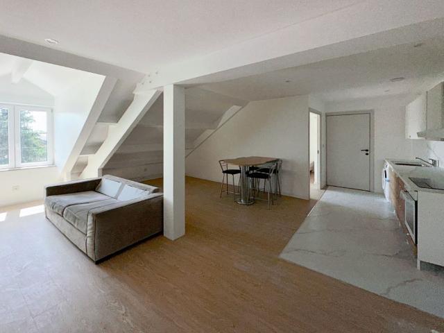 Bessancourt. 2 pièces meublé de 42 M2 en dernier étage