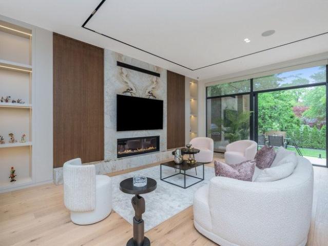 Bessborough Drive