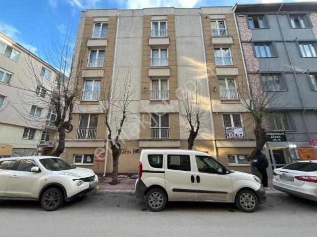 Bess'den Yenibağlar Mahallesi'nde Satılık 1+1 Daire