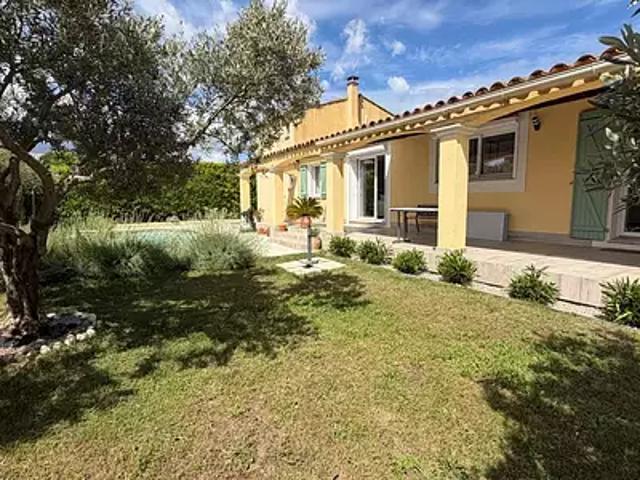 Besse sur Issole 83890 Achat / Vente maison 6 pièces t6 piscine