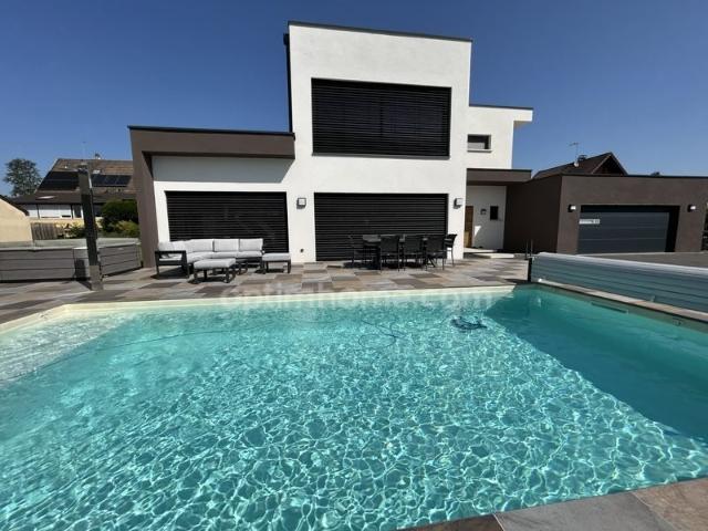 Bettendorf, 2min de Hirsingue, Villa d'architecte, 222m² hab. 225m² Bettendorf