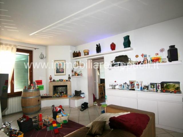 Bettolle vendesi villetta a schiera di mq 120 composta al pi. 120m² Bettolle