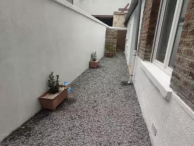 Béthune 62400 Location appartement 2 pièces t2 au dernier étage