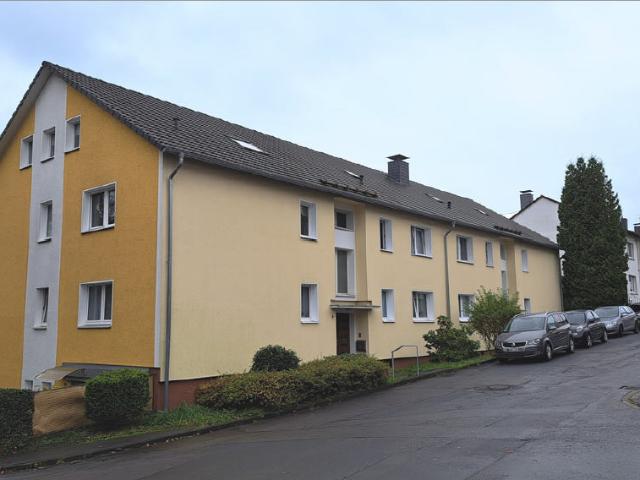 Betongold mit top Rendite Mehrfamilienhaus mit 12 Wohneinheiten und 4 Garagen