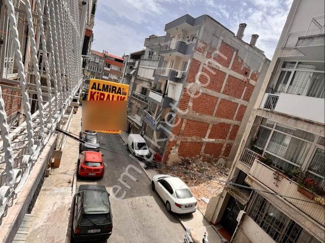 Betonyol Caddede 2+1 90m2 Temiz Bakımlı Arakat Daire