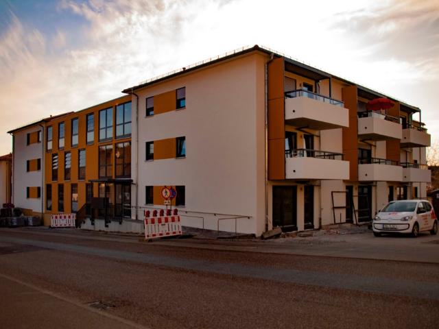 Betreute Seniorenwohnungen 2 Zimmer Erdgeschoss Wohnung mit ca. 73,53 m² Wohnfläche