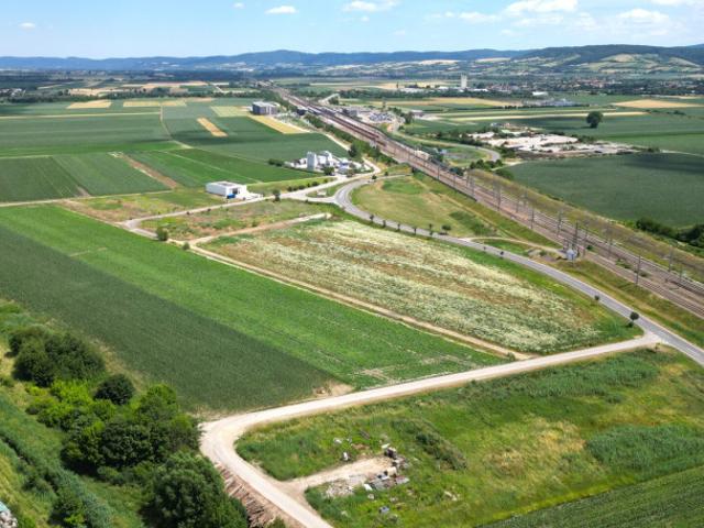 Betriebsbauliegenschaft nahe Bahnhof Tullnerfeld