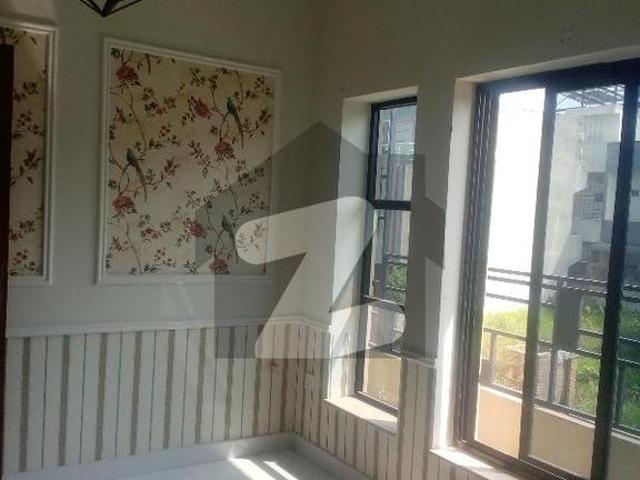 Beutifull house for rent d 12
