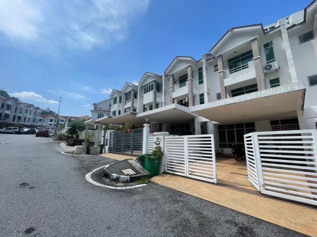 Beverly Hill 3000sqft 3 Storey Terrace Nice Unit Worth Tanjung Bungah