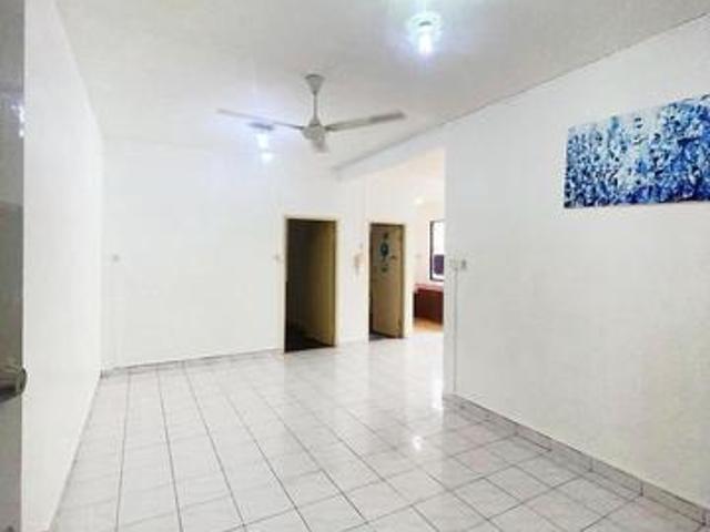 Beverly Hills Apartment Phase 1 Bundusan Penampang KK For Sale