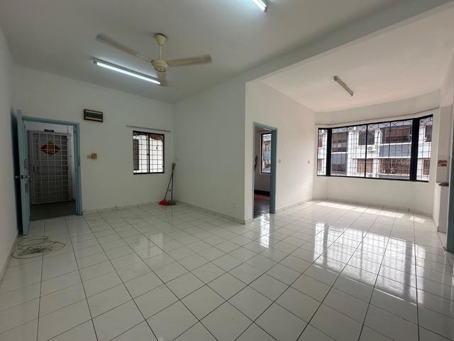 Beverly Hills 2 2nd Floor Bundusan Penampang