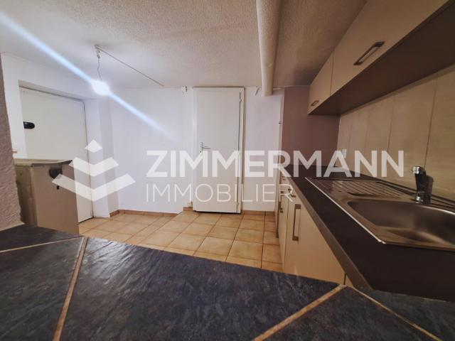 BEX: Local commercial au rez de 67 m2