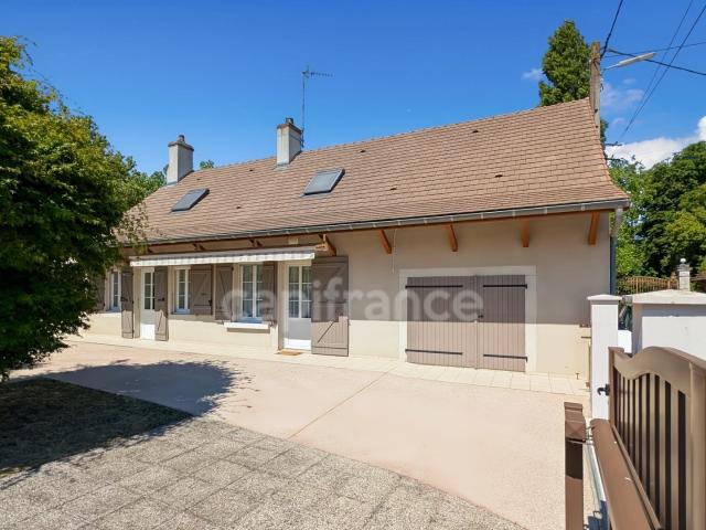BEY 71 à vendre maison de 131.18 m² 5 pièces 4 chambres terrain de 1046 m²