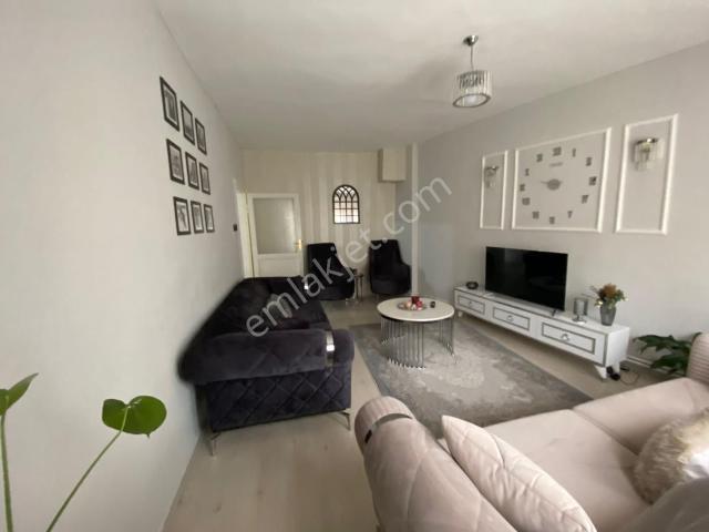 Beyazıtpaşa Mahallesi Satılık 2+1 Daire
