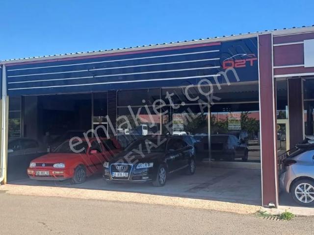 Beyaz Emlak'tan Galericiler Sitesinde Kiralık Dükkan